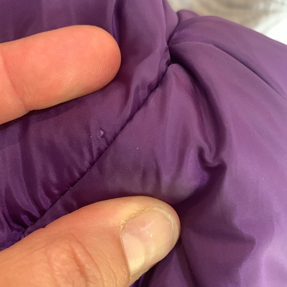 Purple Calvin Klein Jeans puffer vest, girls size 3 - Picture 6 of 7